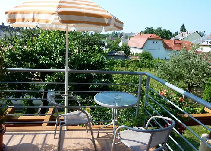 Luca Apartman